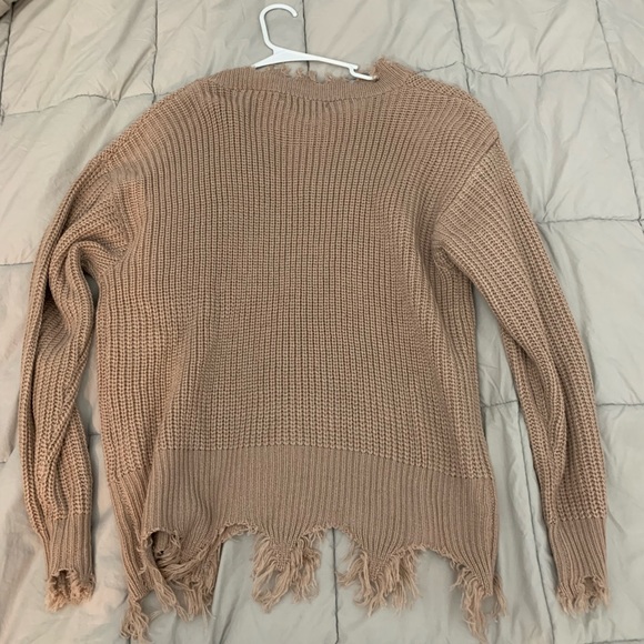 Sweater - Picture 6 of 8
